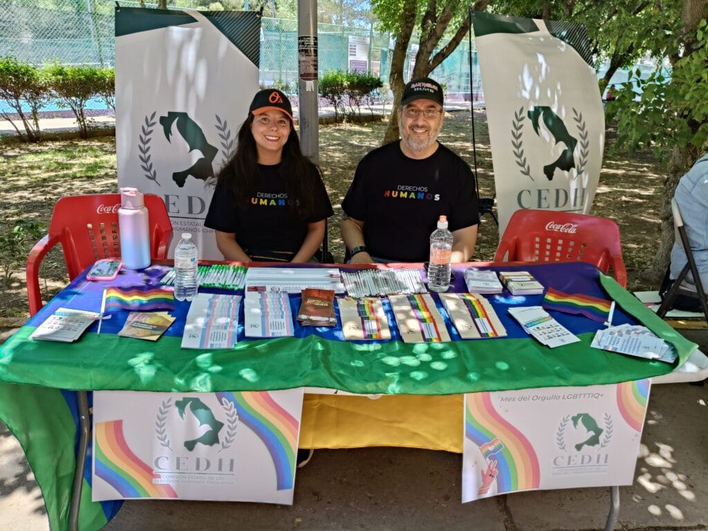 Stand de la Comisión Estatal de los Derechos Humanos